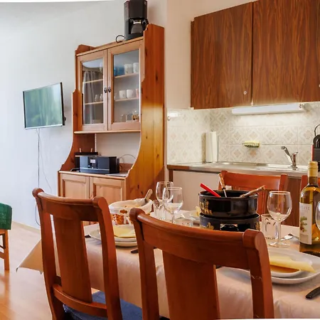 Lägenhet Les Erables 361 By Interhome Zinal